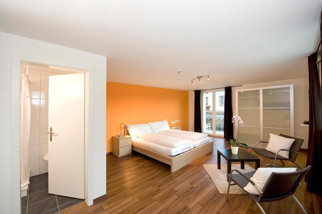 Hotel Restaurant Roessli Uetendorf Kamer foto