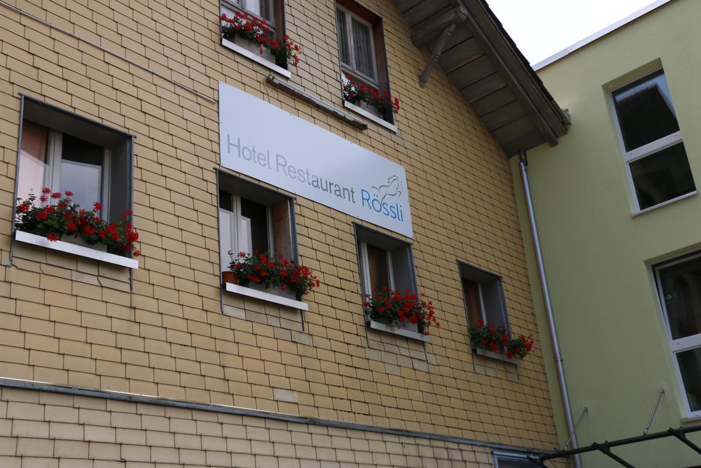 Hotel Restaurant Roessli Uetendorf Buitenkant foto